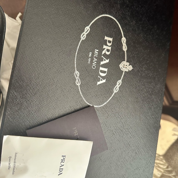 Genuine Prada Calzature Donna Black Patent Heels - Picture 10 of 10